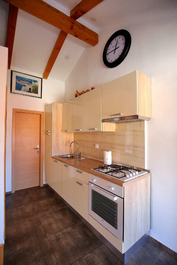 Julijana Apartment Задар Екстериор снимка