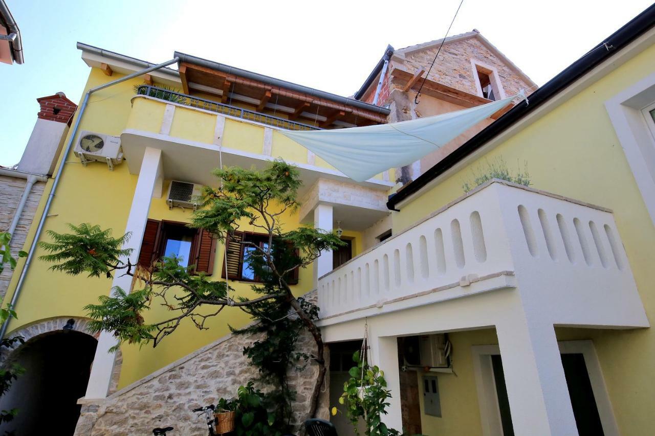 Julijana Apartment Задар Екстериор снимка